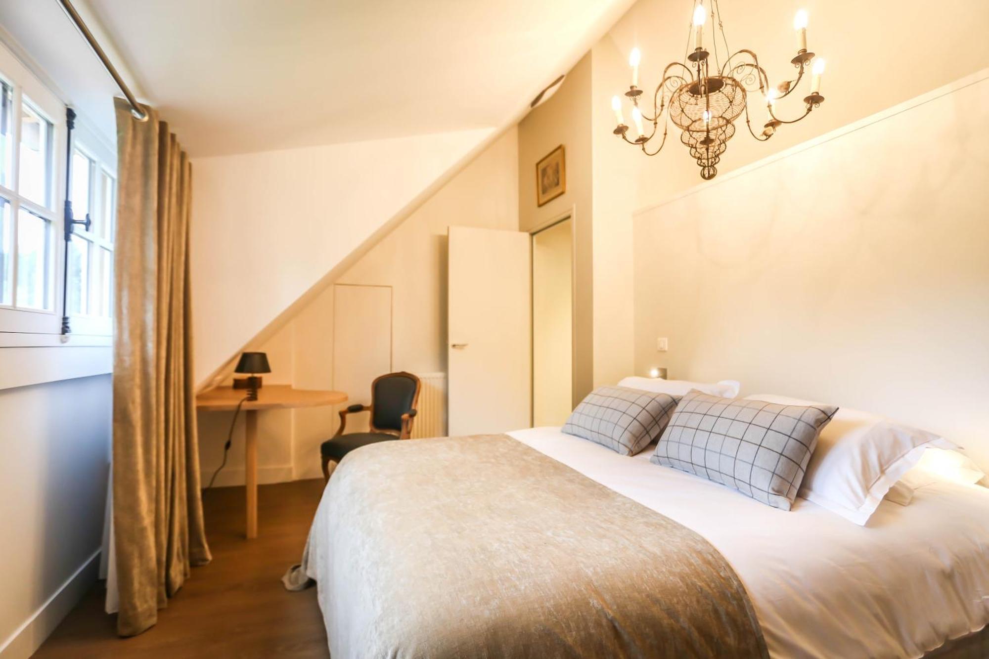 Moulin De Vilgris Bed & Breakfast Clairefontaine-en-Yvelines Rom bilde