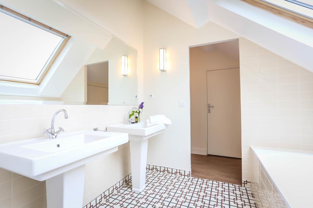 Moulin De Vilgris Bed & Breakfast Clairefontaine-en-Yvelines Rom bilde